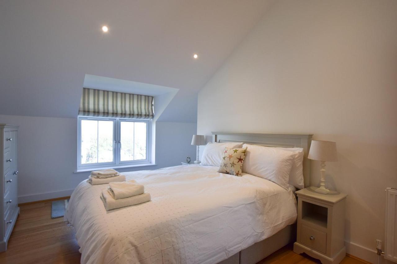 Whispers - 4 Bedroom Modern Family Holiday Home In Salcombe Sleeps 8 Buitenkant foto