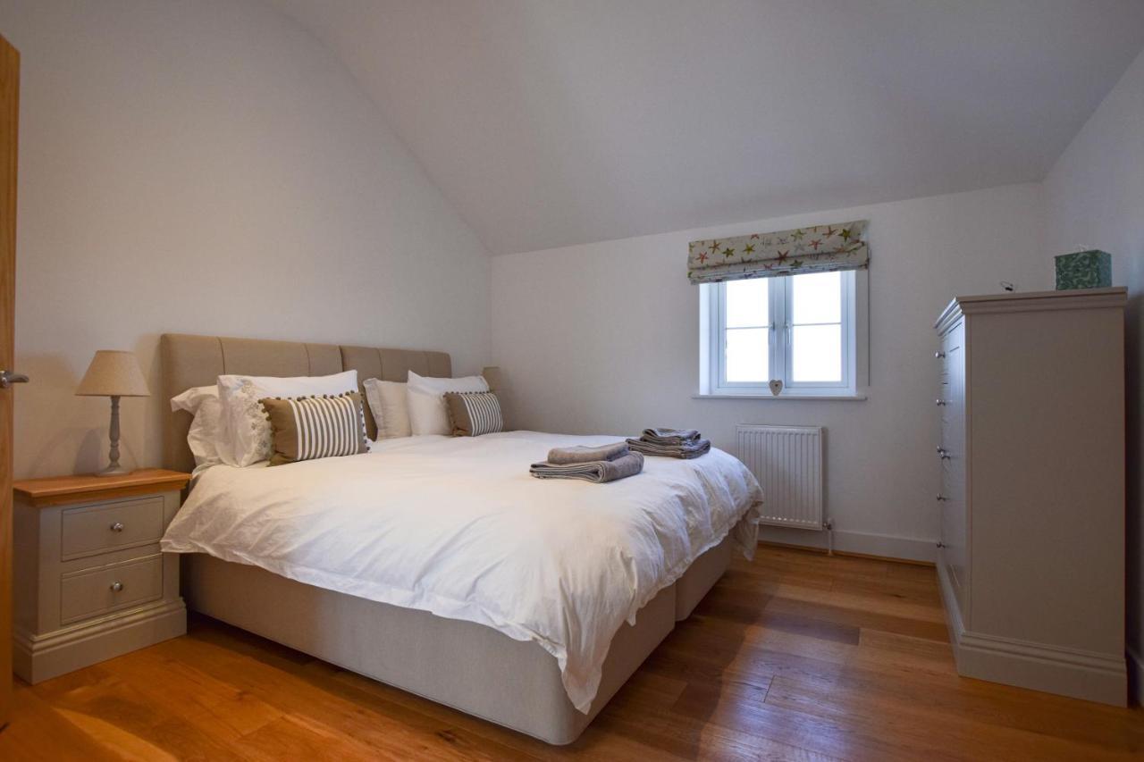 Whispers - 4 Bedroom Modern Family Holiday Home In Salcombe Sleeps 8 Buitenkant foto